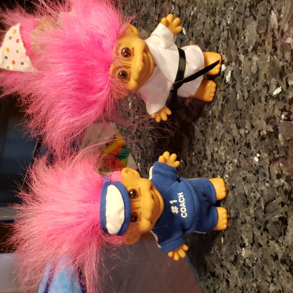 22 Colorful Troll Doll Collection - Picture 11 of 13